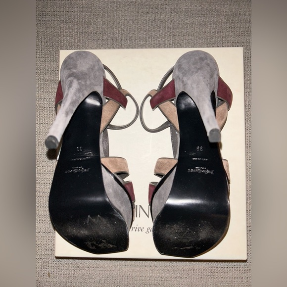 Saint Laurent Tribute Platform Sandal - Picture 5 of 5